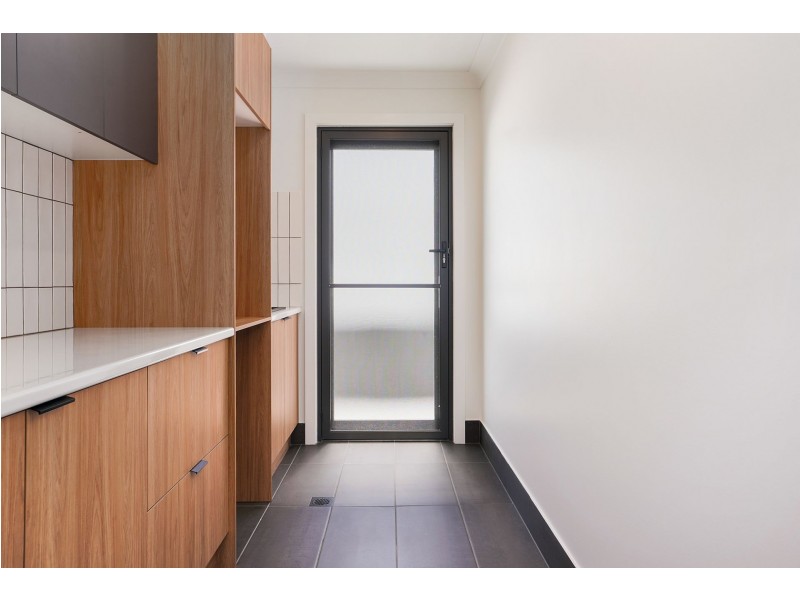 4 Grimston Cct, Goulburn NSW 2580