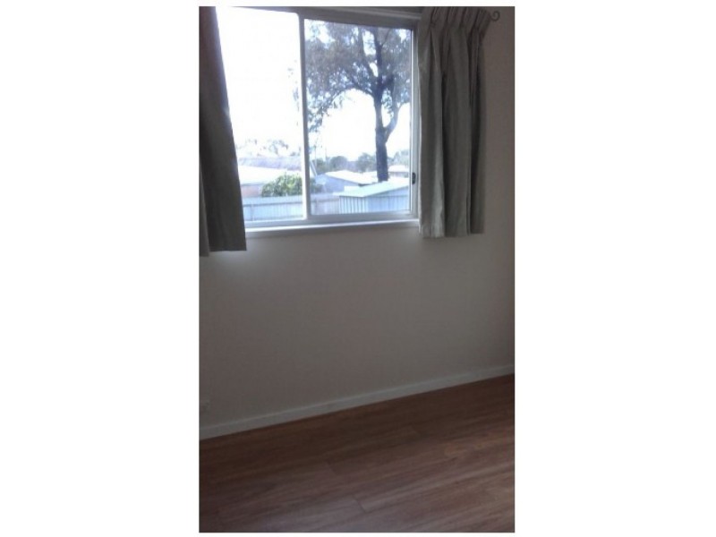 70 Chisholm Crescent, Seymour VIC 3660