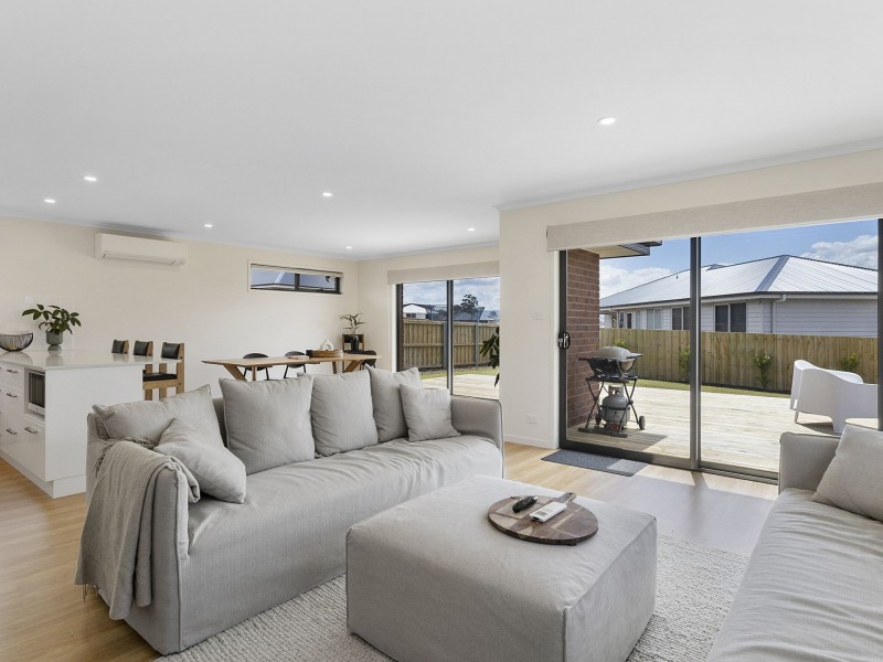 11 Saw Mill Ct, Austins Ferry TAS 7011