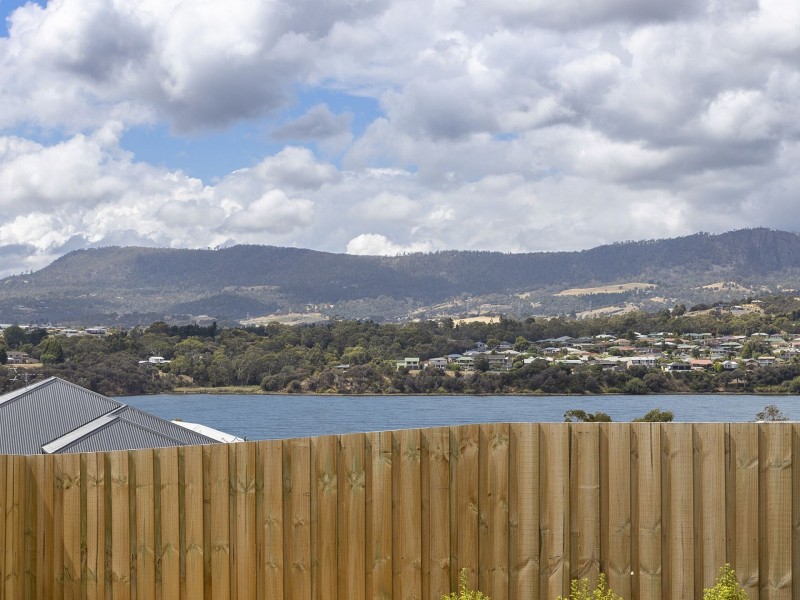 11 Saw Mill Ct, Austins Ferry TAS 7011