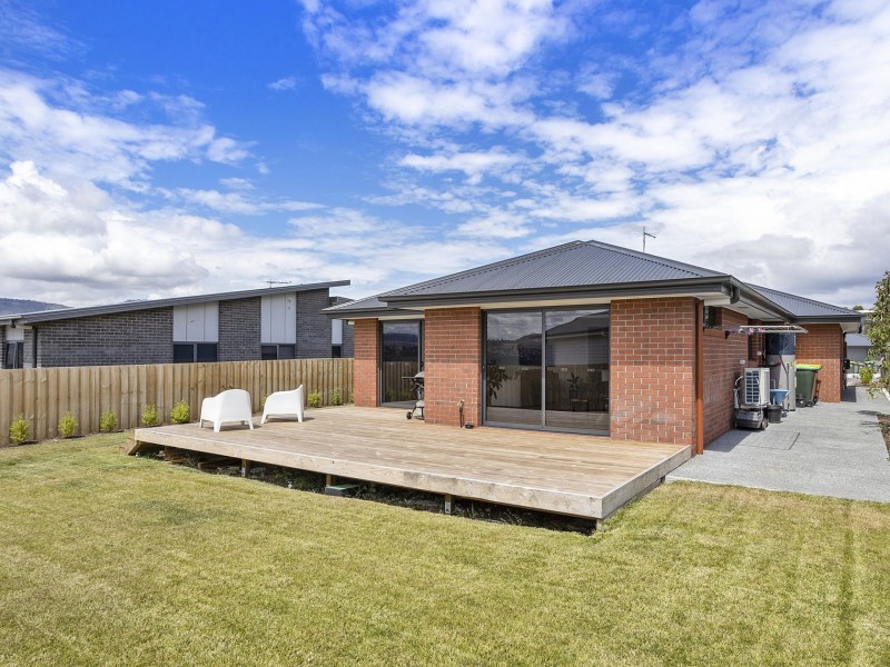 11 Saw Mill Ct, Austins Ferry TAS 7011