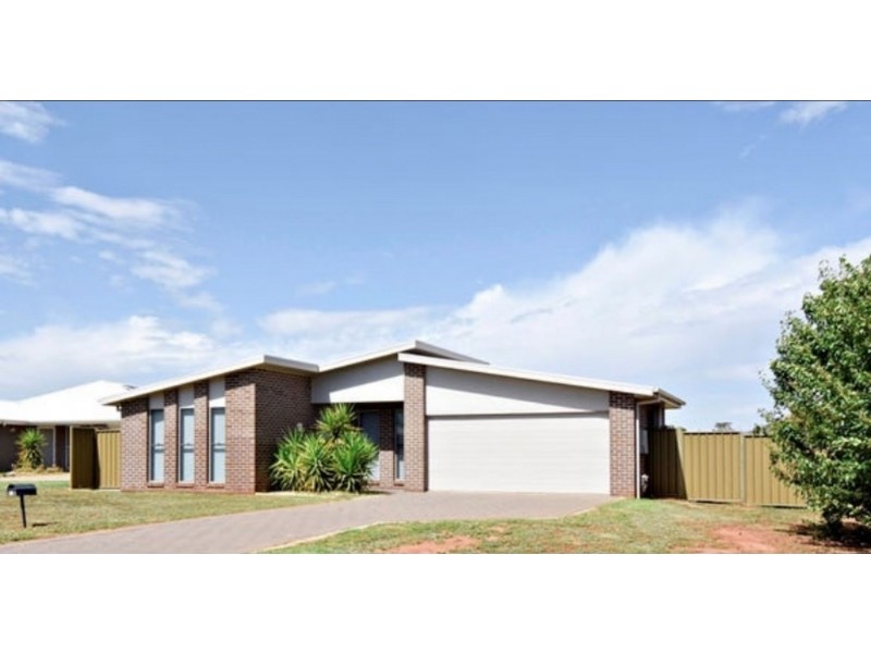 11 Thornett Pl, Dubbo NSW 2830