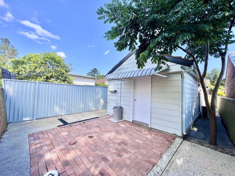 25a Hammers Rd, Northmead NSW 2152