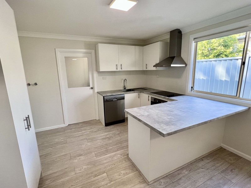 25a Hammers Rd, Northmead NSW 2152