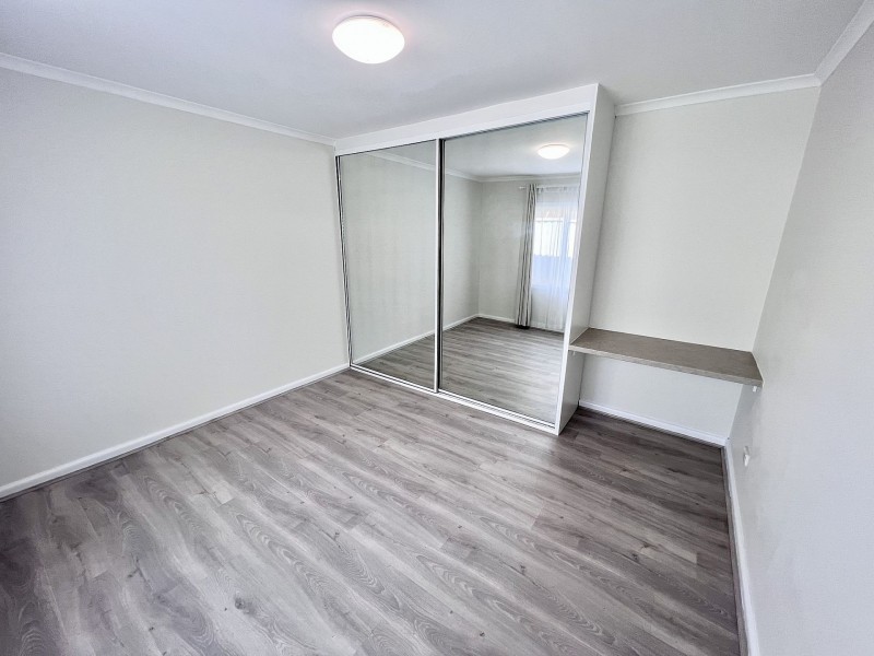 25a Hammers Rd, Northmead NSW 2152
