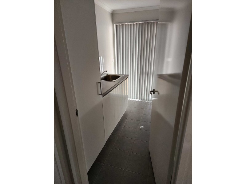 6 Moonah St, Tom Price WA 6751