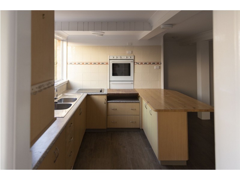 56 Robertson St, Port Kembla NSW 2505