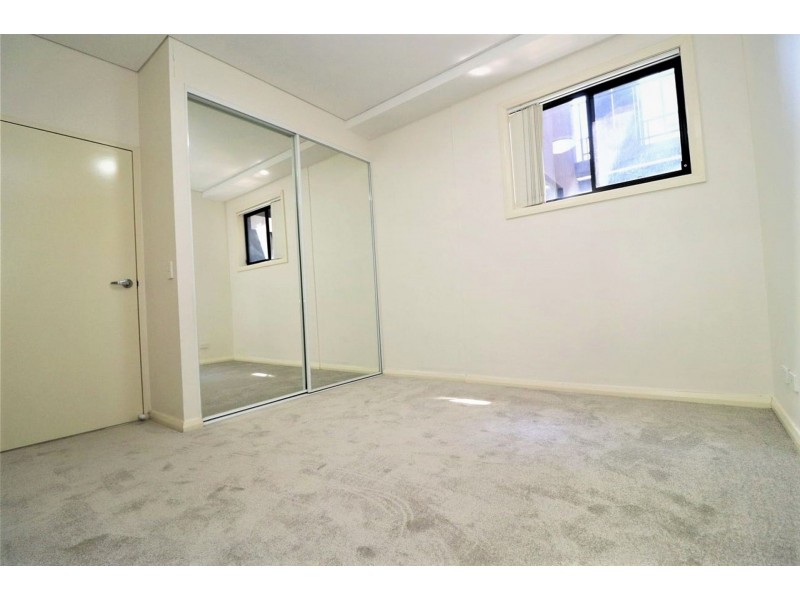 506/7-11 Derowie Ave, Homebush NSW 2140