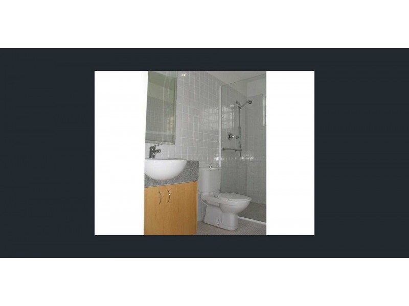 2/49 Spenser St, St Kilda VIC 3182