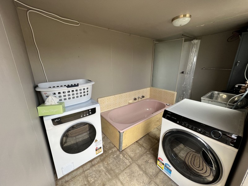 23 Rosemore Rd, Rosebud VIC 3939