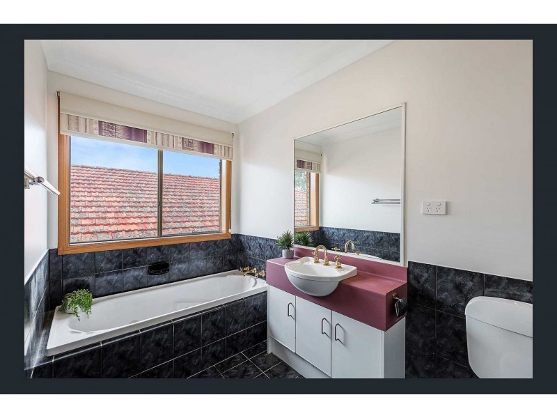61 Grand Pde, Epping VIC 3076