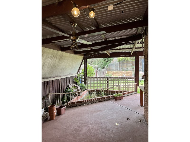 61 Grand Pde, Epping VIC 3076