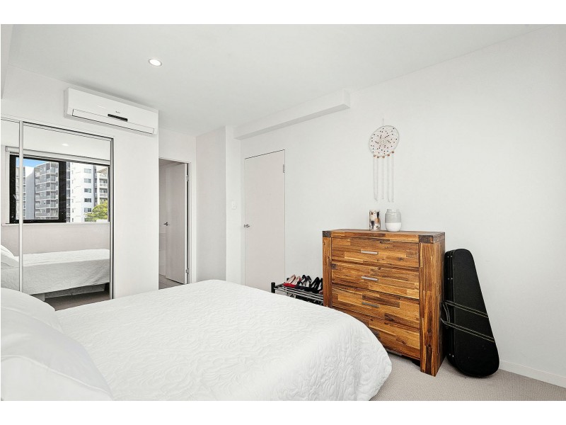 74/1 Rowe Ave, Rivervale WA 6103