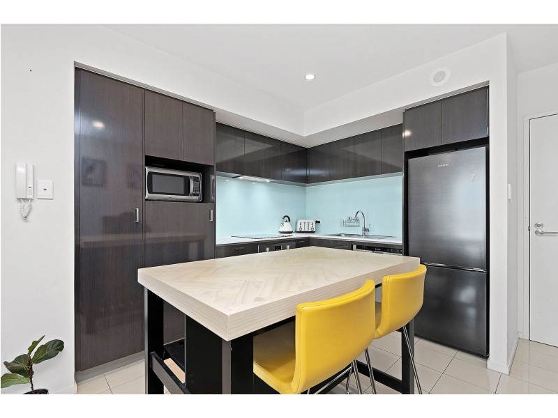 74/1 Rowe Ave, Rivervale WA 6103