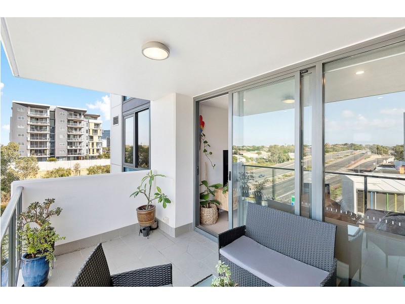 74/1 Rowe Ave, Rivervale WA 6103