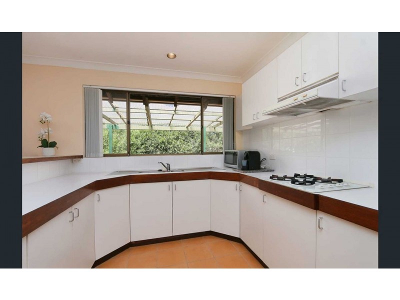 5 Hadley Gdns, Kardinya WA 6163