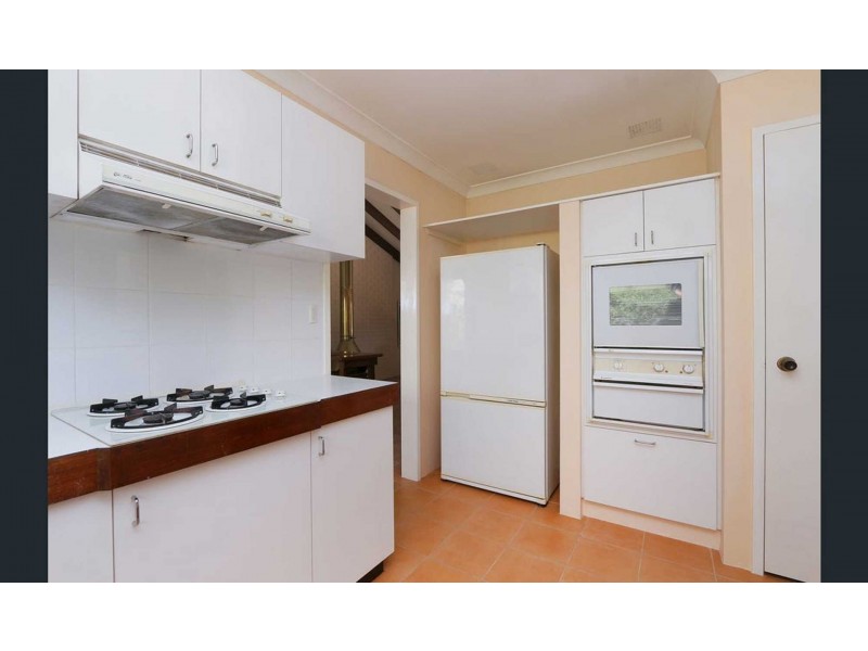 5 Hadley Gdns, Kardinya WA 6163