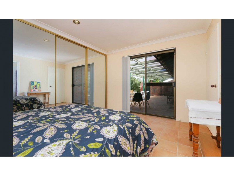5 Hadley Gdns, Kardinya WA 6163