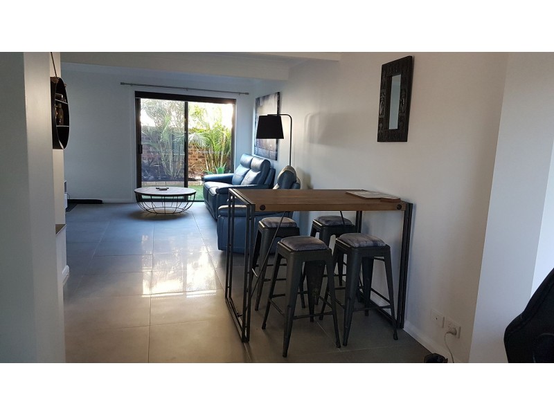 5/12 Hopetoun St, Woonona NSW 2517