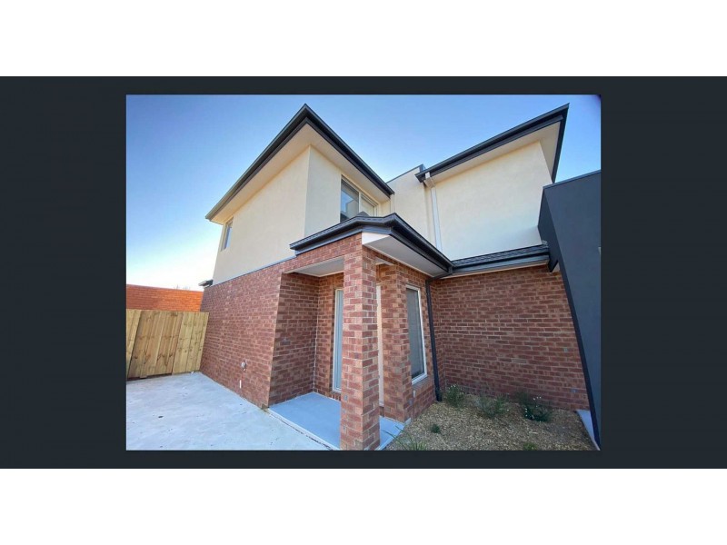 2/16 Nott St, Belmont VIC 3216