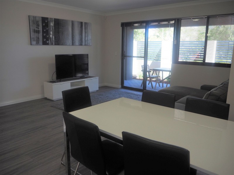 10 Page Ave, Bentley WA 6102