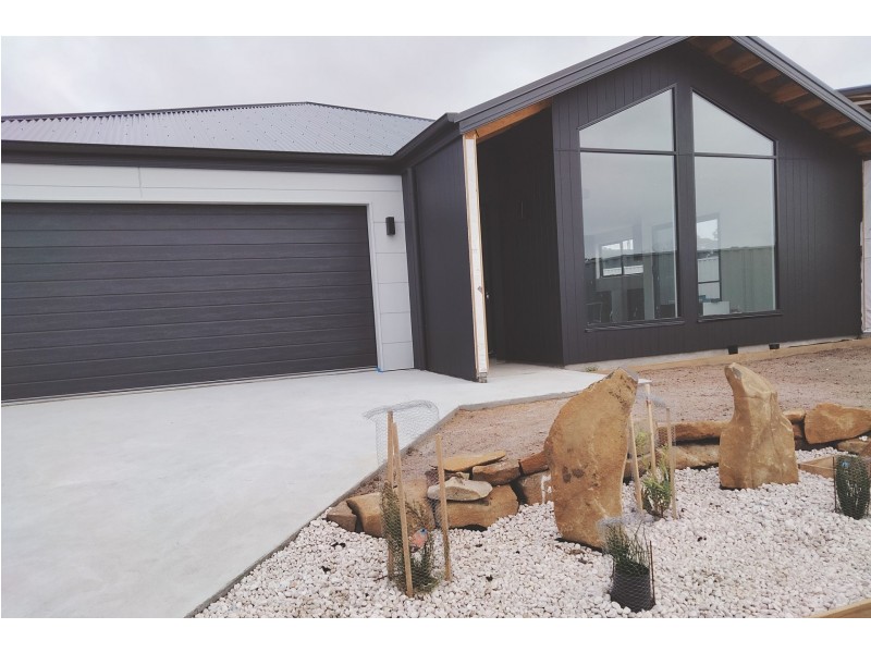 9 Topaz Pl, Hawley Beach TAS 7307