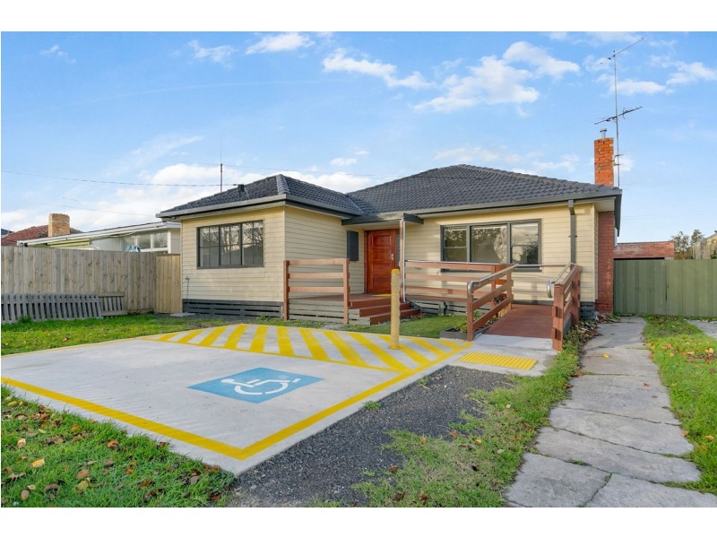 11 Aonach St, Clayton South VIC 3169