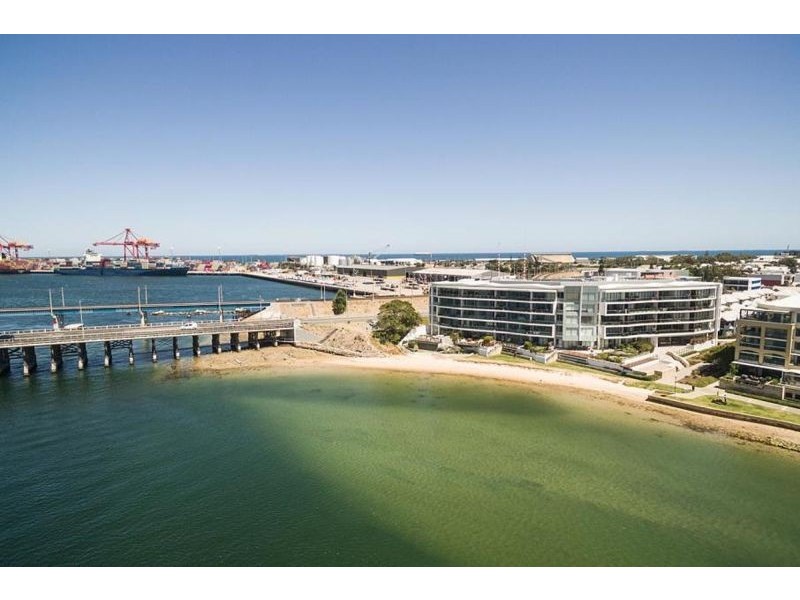 7/2 Doepel St, North Fremantle WA 6159
