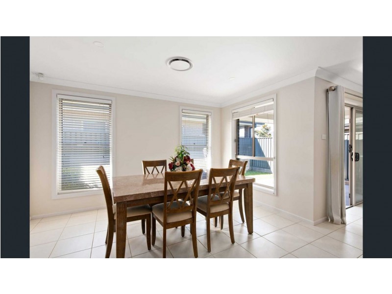 11 Tallulah Pde, Riverstone NSW 2765