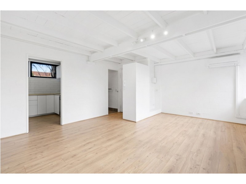 8/60 Chomley St, Prahran VIC 3181