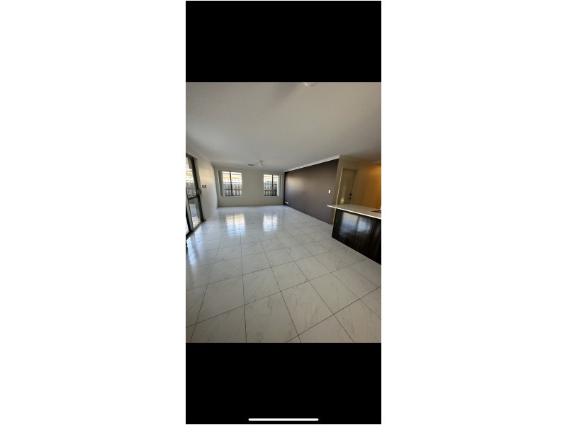 6 Gonaning St, Ellenbrook WA 6069