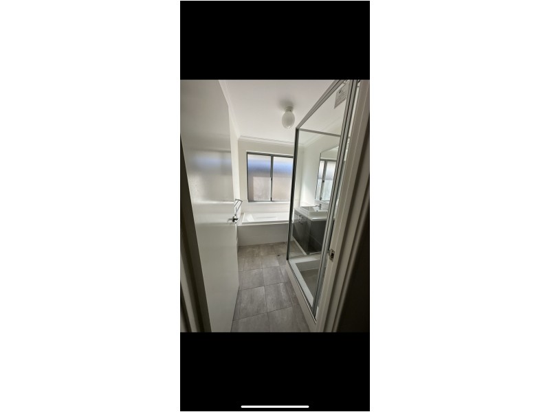 6 Gonaning St, Ellenbrook WA 6069