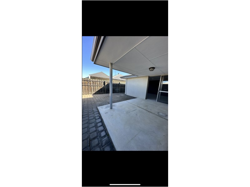 6 Gonaning St, Ellenbrook WA 6069