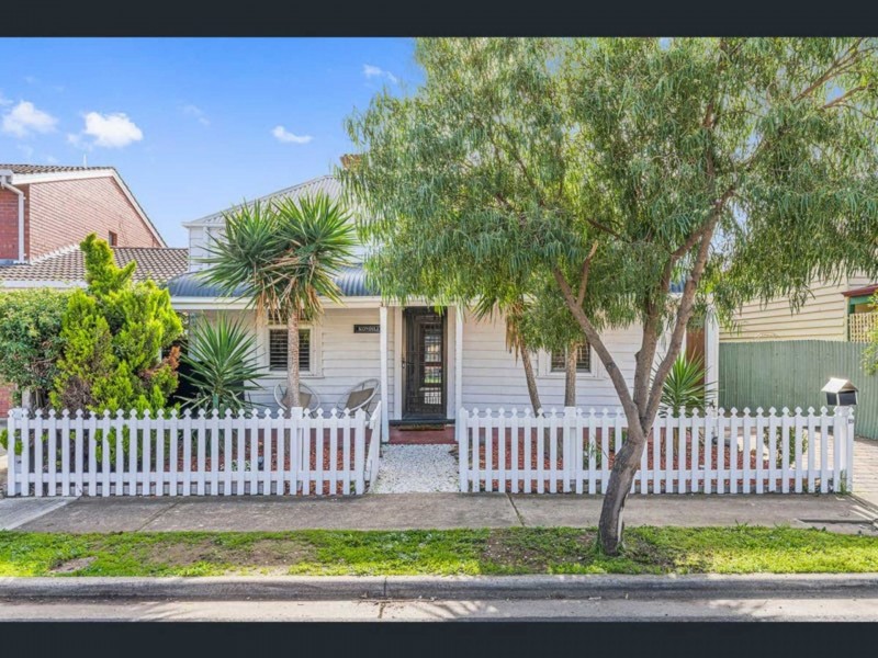 19 Gordon St, Semaphore Park SA 5019