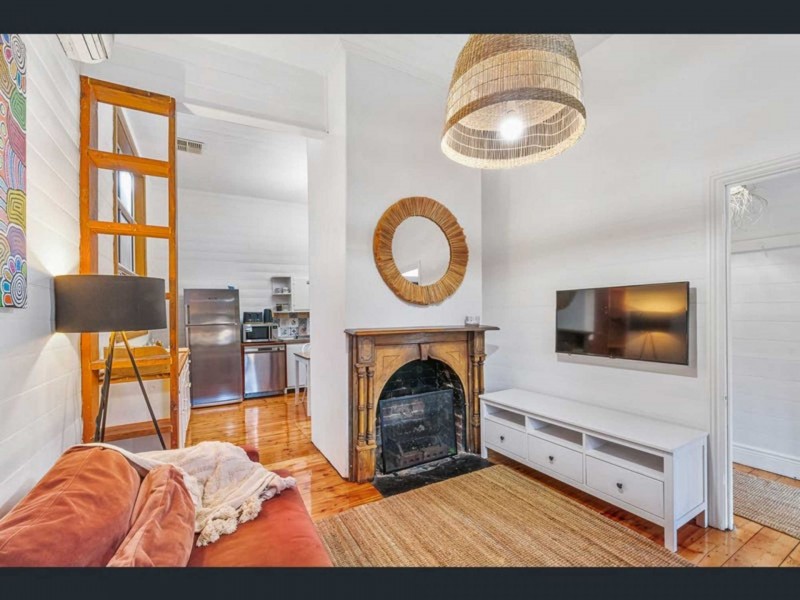 19 Gordon St, Semaphore Park SA 5019