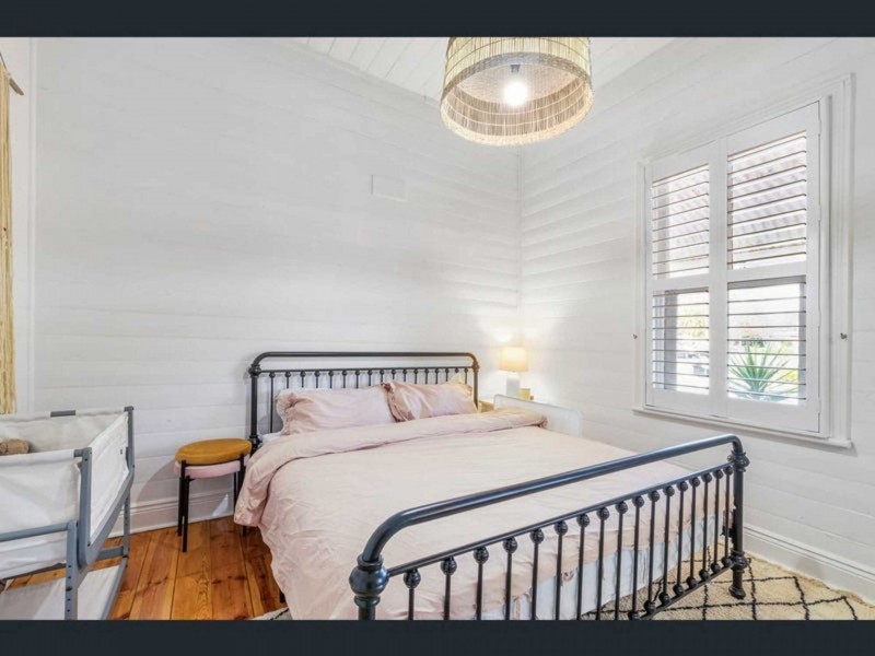 19 Gordon St, Semaphore Park SA 5019