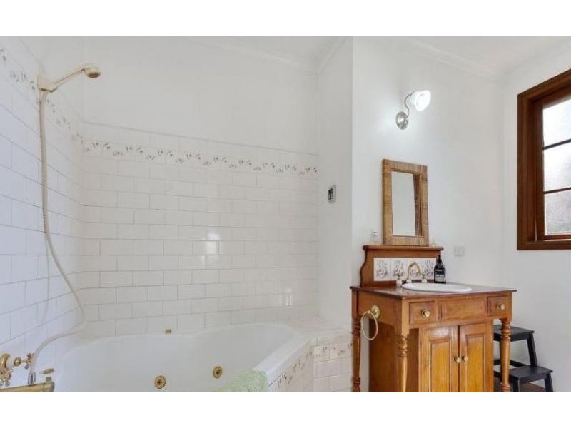 26 Timms Ave, Croydon VIC 3136