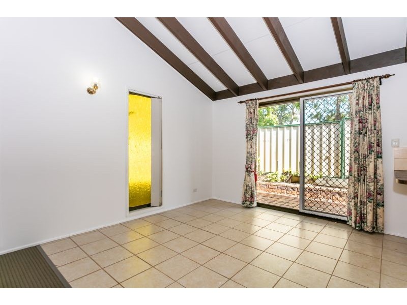 167 Emerald Drive, Regents Park QLD 4118