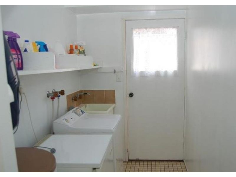 167 Emerald Drive, Regents Park QLD 4118