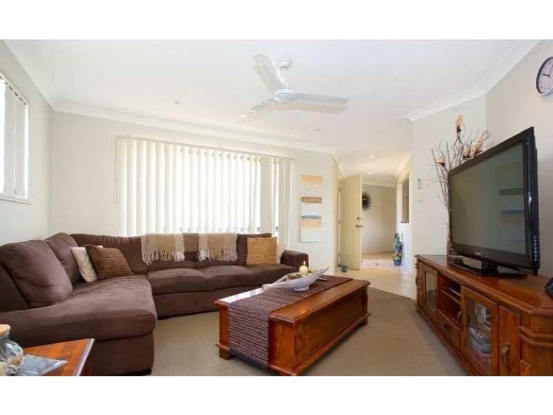 16 Treefrog Street, Ningi QLD 4511