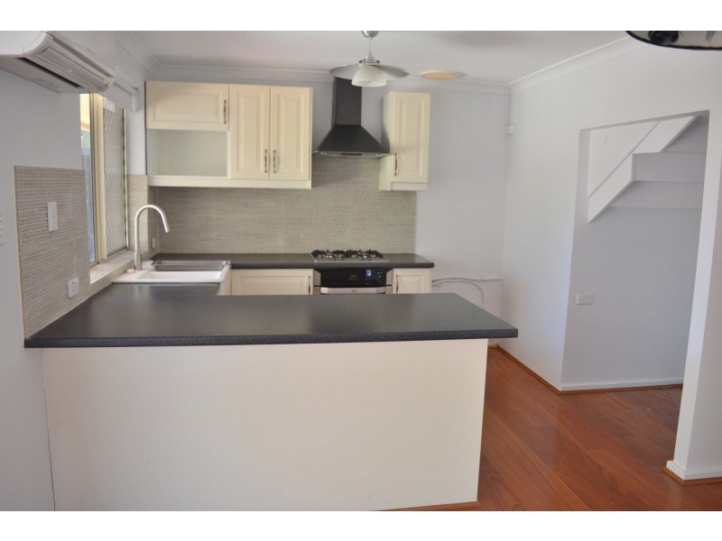 2/128 Guildford Road, Maylands WA 6051