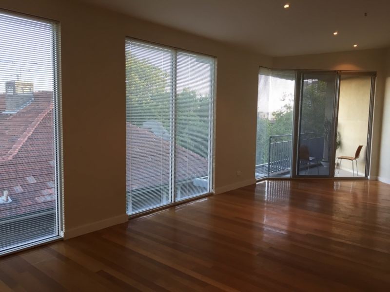 12 Acland  Street, St Kilda VIC 3182