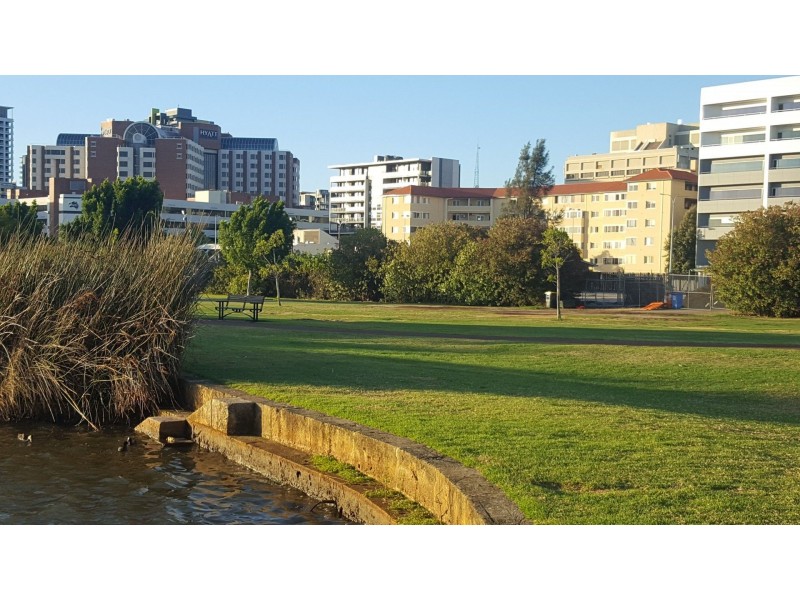 122/45 Adelaide Terrace, East Perth WA 6004