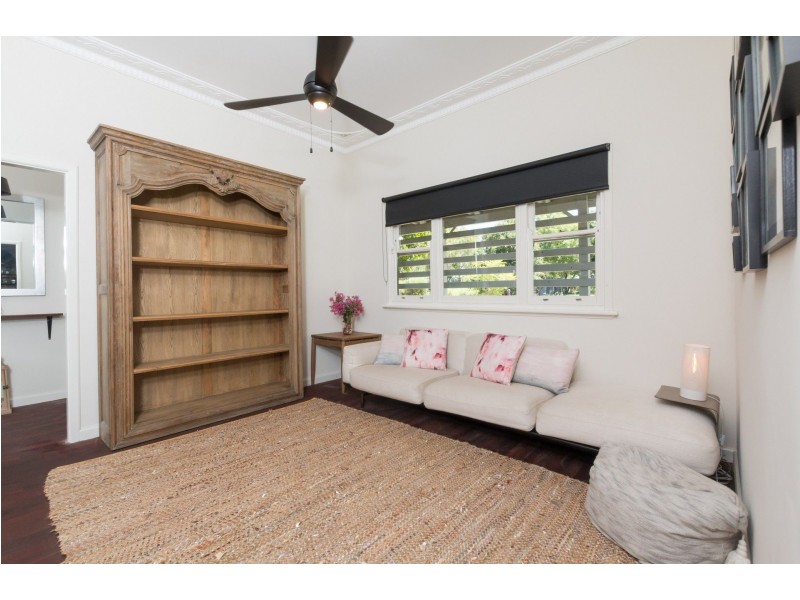 15 Maxwell St, Serpentine WA 6125