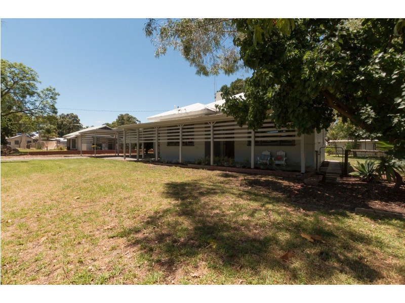 15 Maxwell St, Serpentine WA 6125