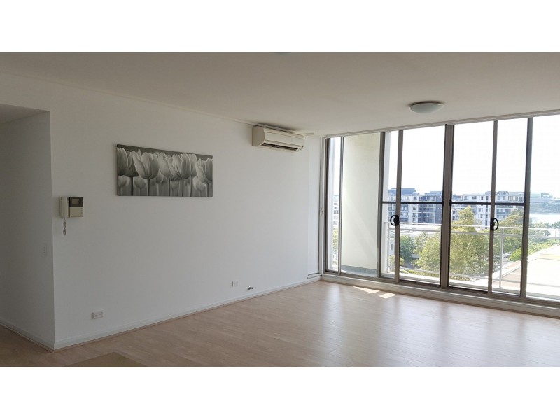 806/37 Amalfi Drive, Wentworth Point NSW 2127