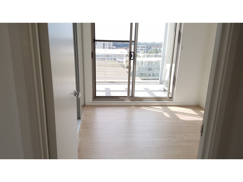 806/37 Amalfi Drive, Wentworth Point NSW 2127