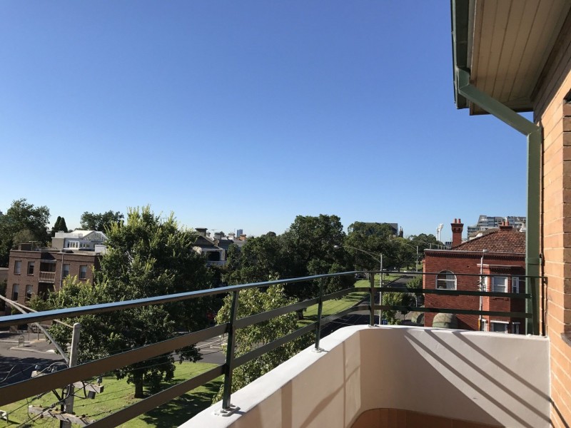 13/84 Grey Street, East Melbourne VIC 3002