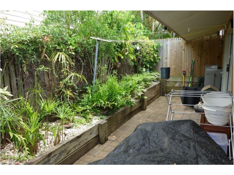 Unit 2/48 Marne Road, Albion QLD 4010