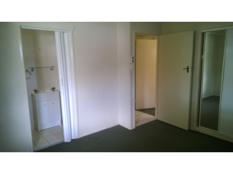 Paradise Point QLD 4216